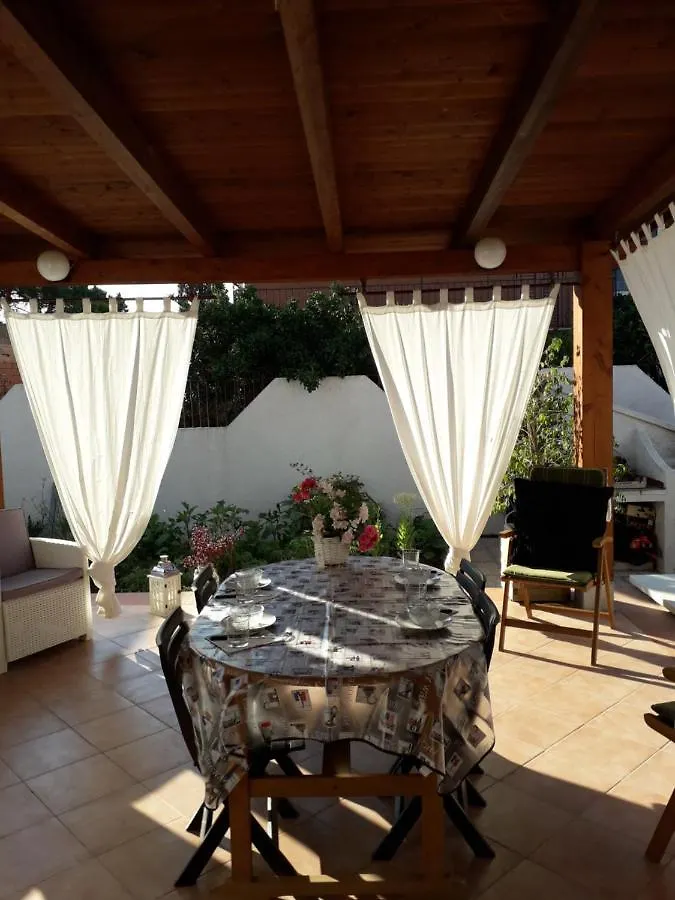 Sole D'Oro Iun S4354 Bed and Breakfast La Maddalena  Bed & Breakfast La Maddalena (Cagliari)