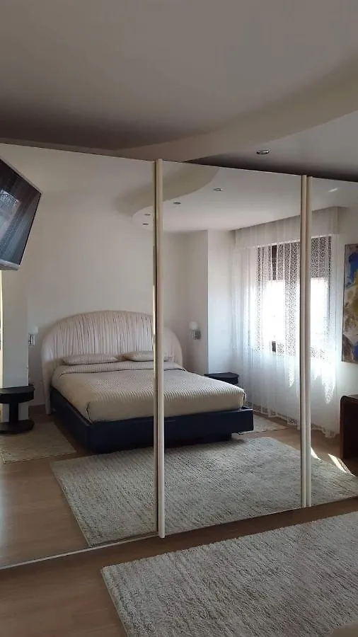 Sole D'Oro Iun S4354 Bed and Breakfast La Maddalena  Bed & Breakfast La Maddalena (Cagliari)