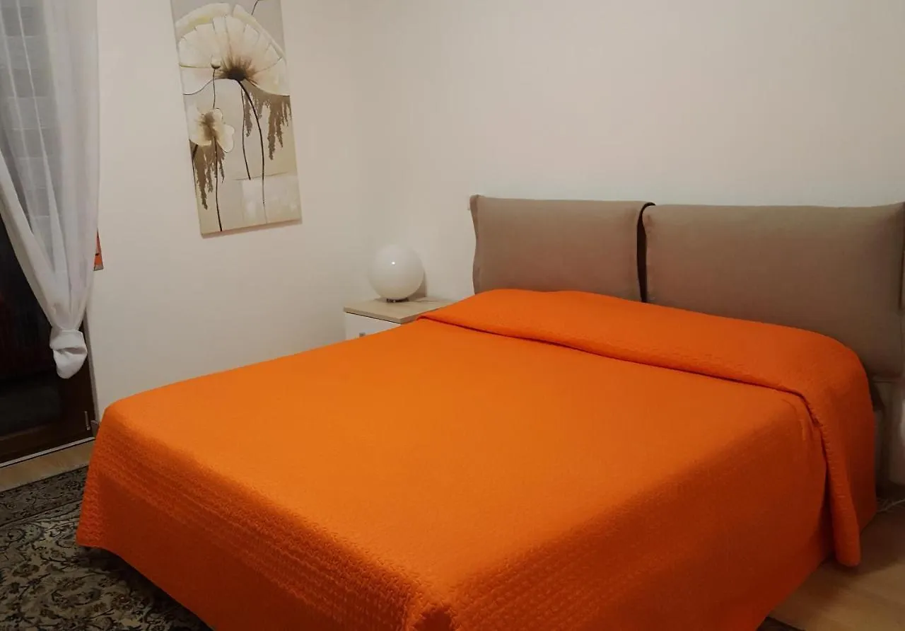 Bed & Breakfast Sole D'Oro Iun S4354 Bed and Breakfast La Maddalena